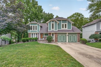 5129 Walden Dr, Kansas City, MO 64151