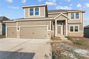 11034 Corrington Ave, Kansas City, MO 64156