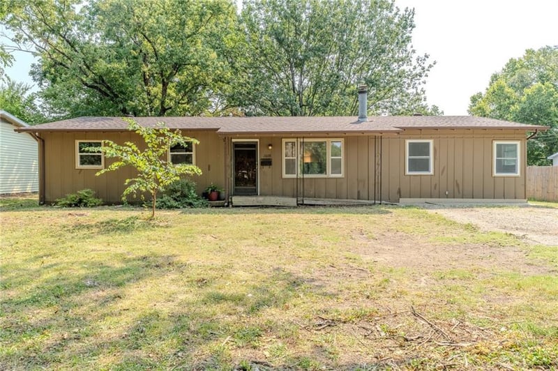 1608 Malcolm Ave, Chanute, KS 66720