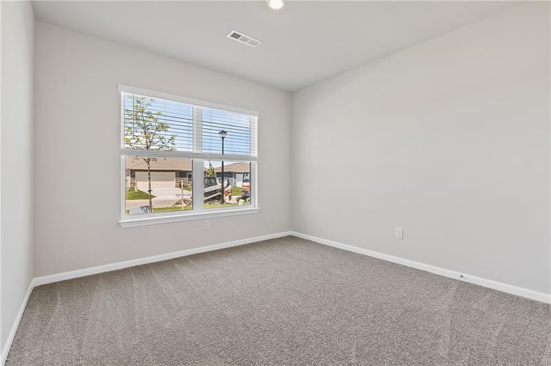1608 9th St, Oak Grove, MO 64075