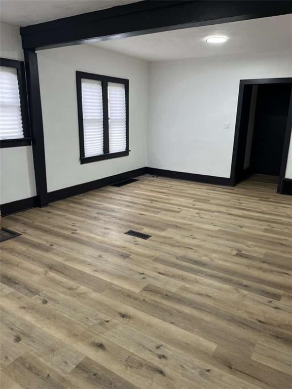 2114 S 9th St, St Joseph, MO 64503