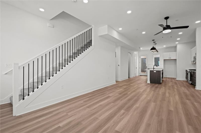452 Brummel Rd, Lee's Summit, MO 64081