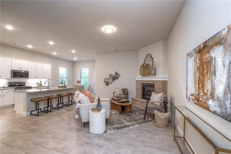 15624 Austin Ct, Basehor, KS 66007