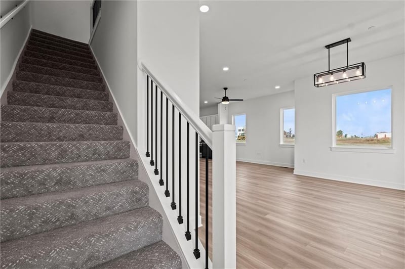 456 Brummel Rd, Lee's Summit, MO 64081