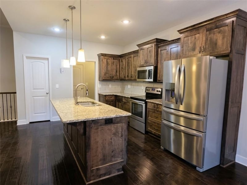 4817 Marguerite St, Blue Springs, MO 64015