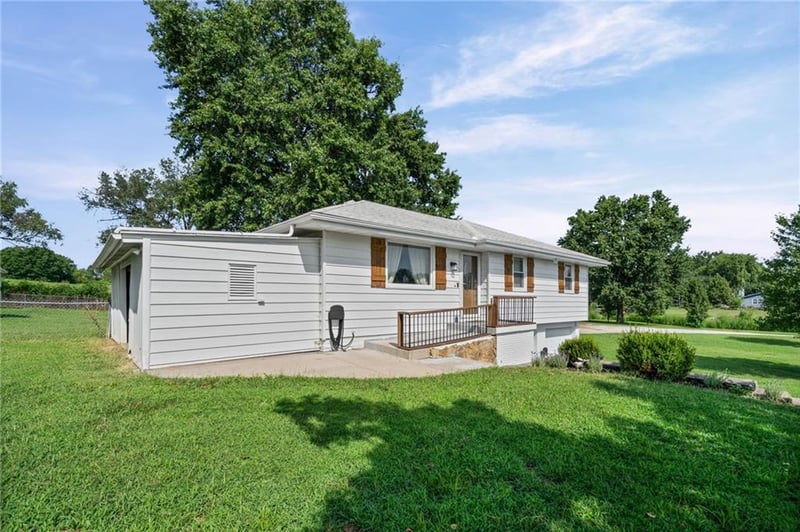 14960 Todd Creek Rd, Platte City, MO 64079
