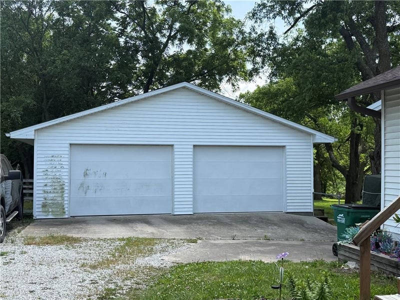 1008 South St, Bethany, MO 64424