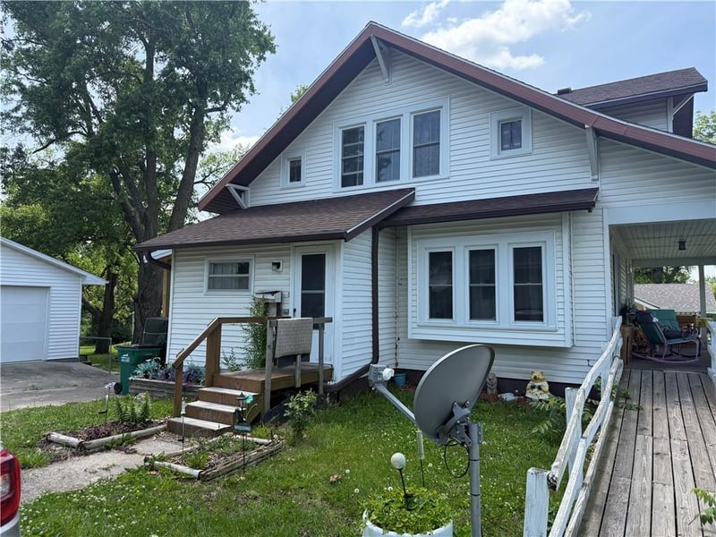 1008 South St, Bethany, MO 64424