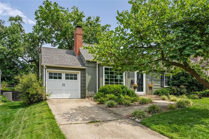 5337 Clark Dr, Roeland Park, KS 66205