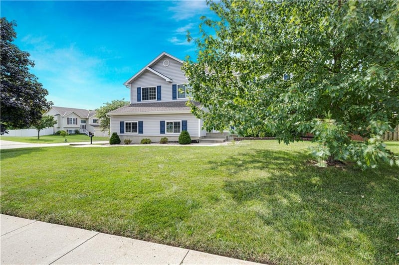 4015 NE 82nd St, Kansas City, MO 64119