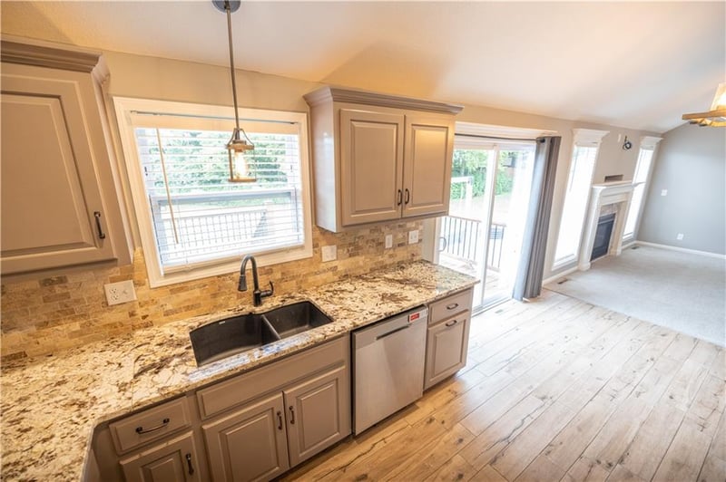 19308 E Lynchburg Pl North N/A, Independence, MO 64058