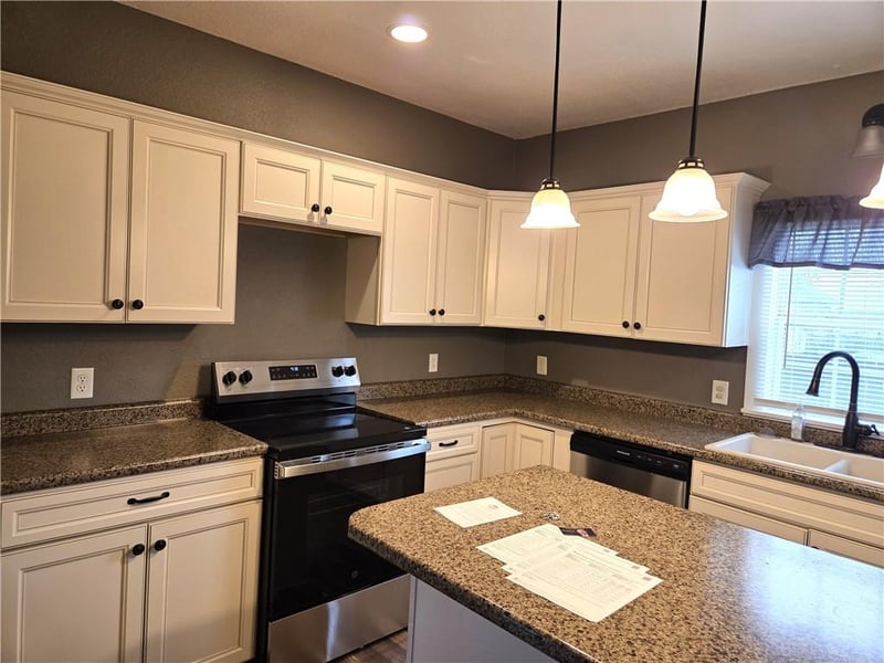 104 Polk St, Chillicothe, MO 64601