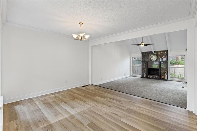 7928 Halsey St, Lenexa, KS 66215