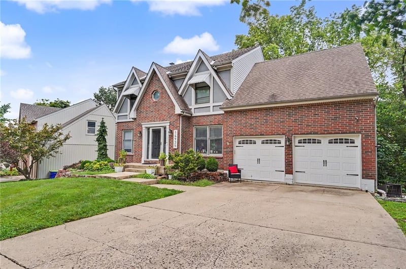 14935 76th St, Lenexa, KS 66216