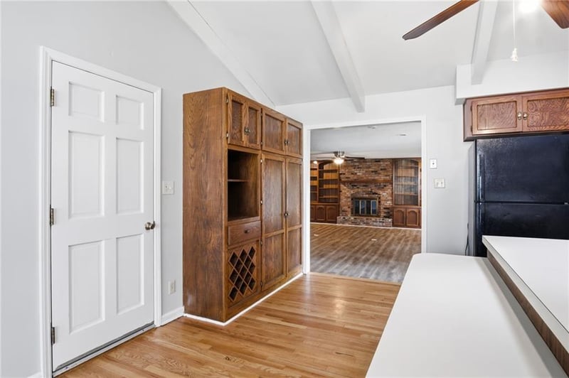 423 Monterey Ave, Liberty, MO 64068