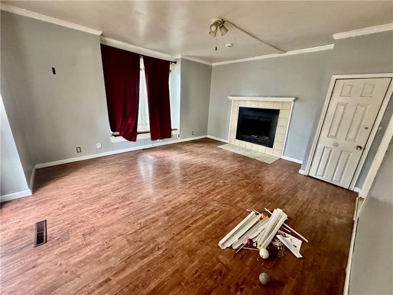 946 Sherman Ave, Leavenworth, KS 66048