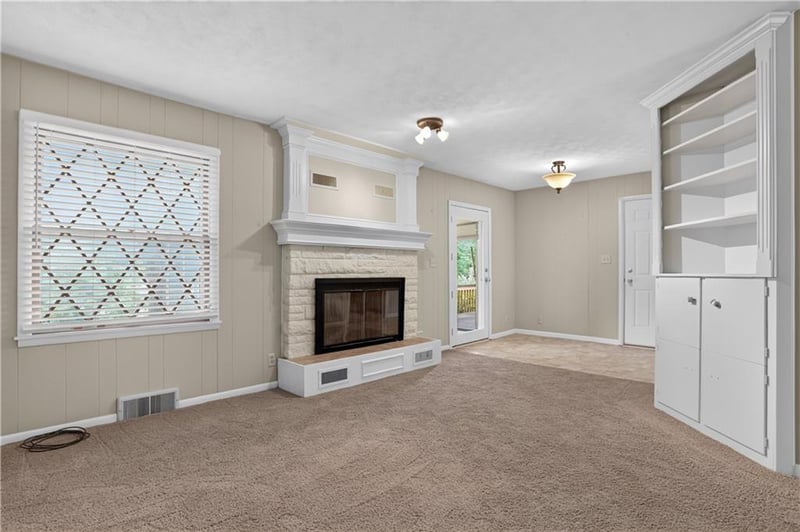 3700 Harvard Ave, Independence, MO 64052