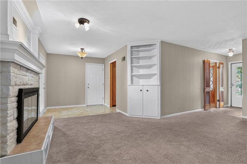 3700 Harvard Ave, Independence, MO 64052