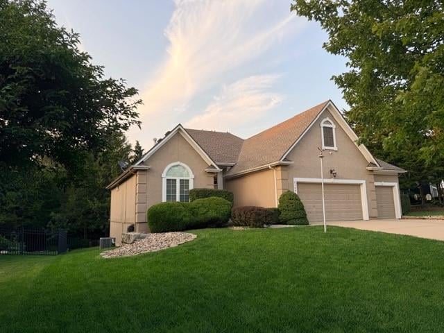 21400 W 98th Pl, Lenexa, KS 66220
