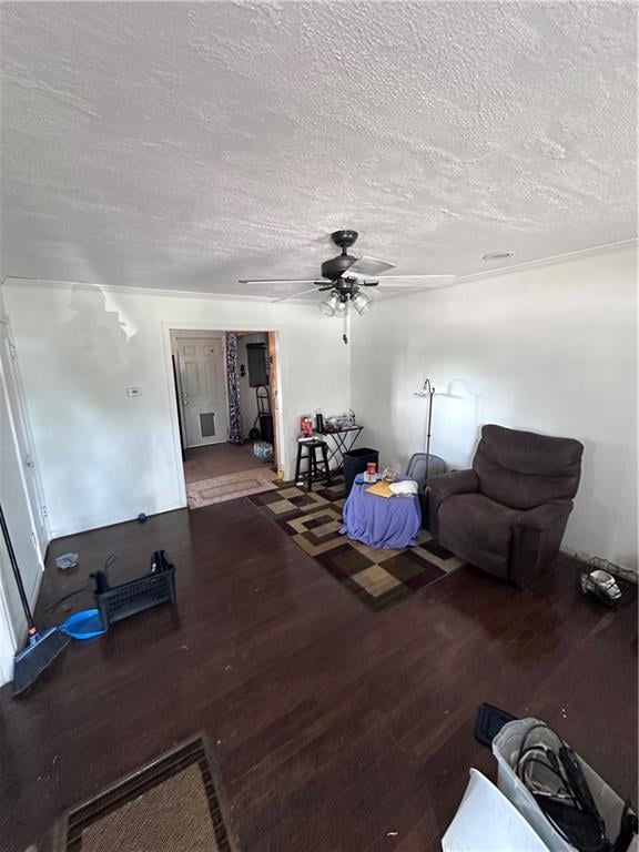 1914 W 5th St, Coffeyville, KS 67337