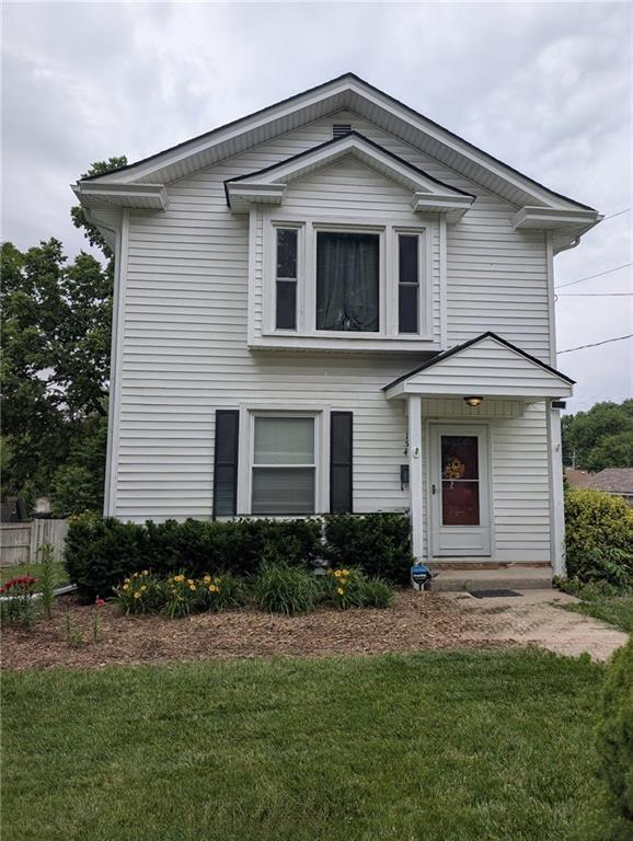 154 Clark Ave, Bonner Springs, KS 66012