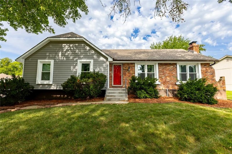 7914 N Garfield Ave, Kansas City, MO 64118