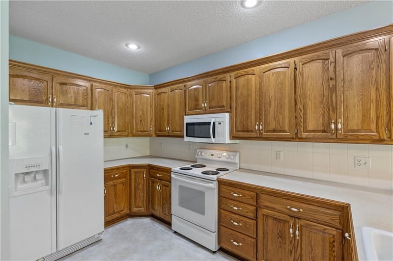 7412 N Campbell St, Kansas City, MO 64118