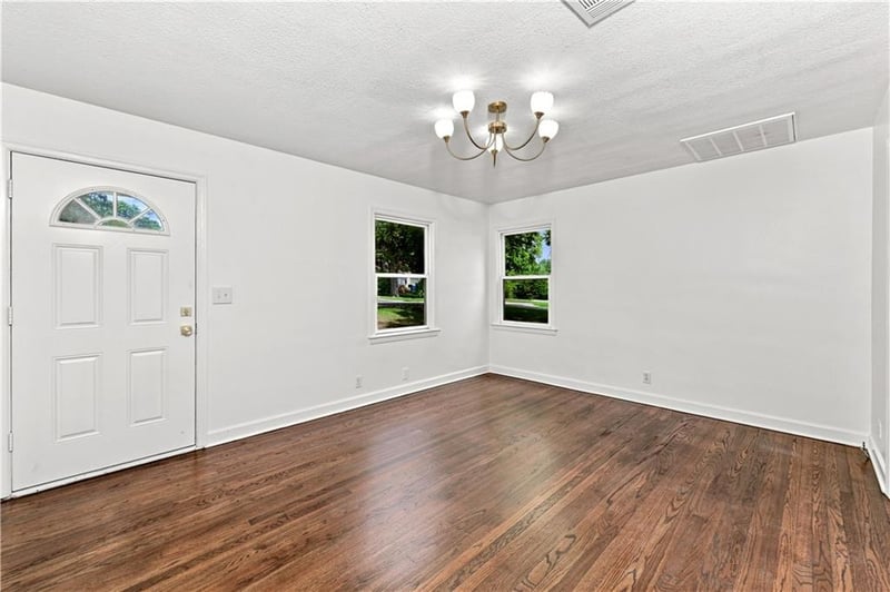 7533 Marty St, Overland Park, KS 66204