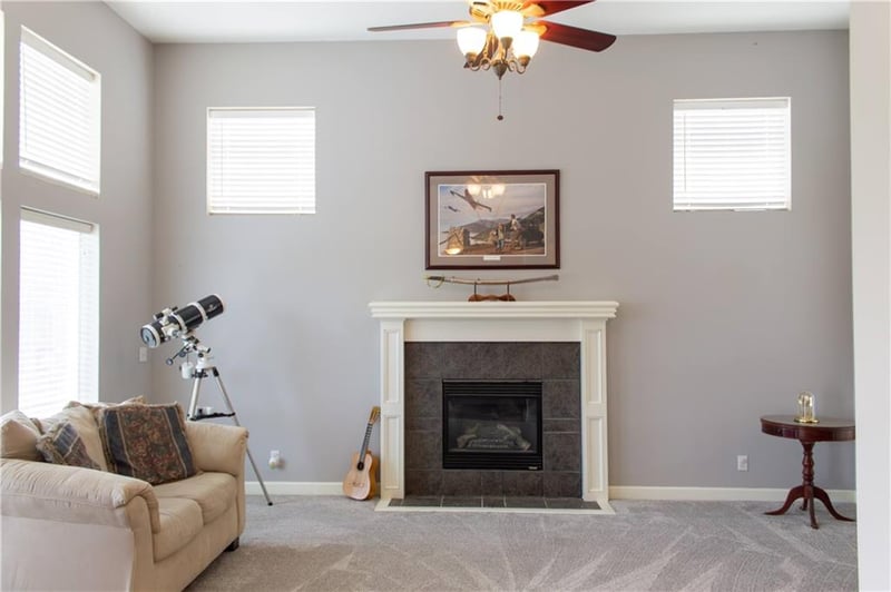 840 E Cheyenne St, Gardner, KS 66030