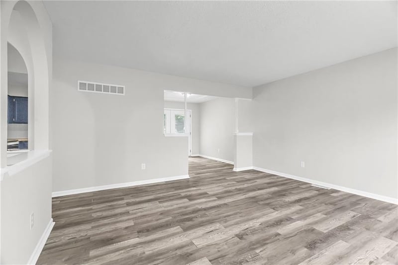 1405 N Millburn Ave, Independence, MO 64056