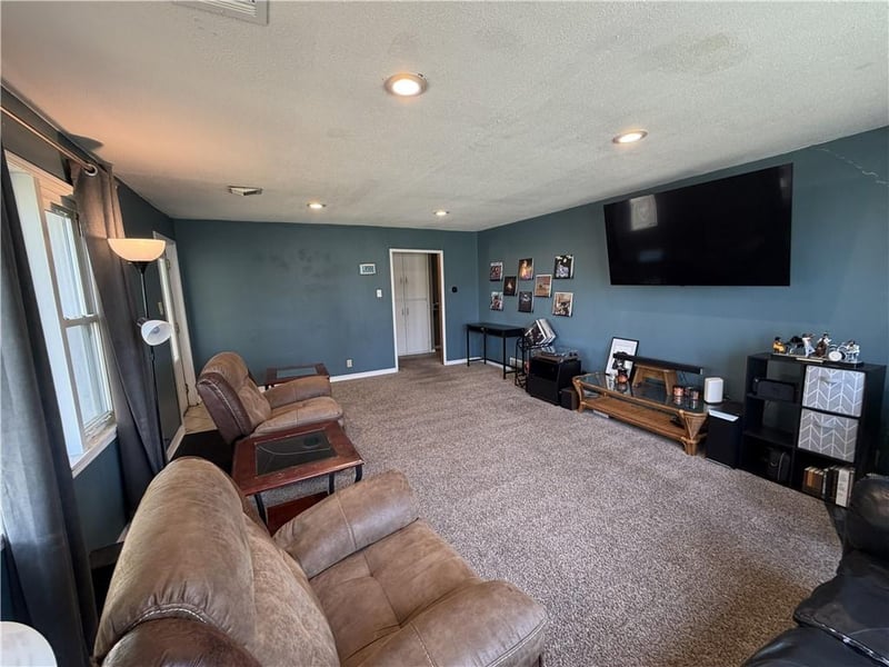 1102 S Homer St, Pittsburg, KS 66762