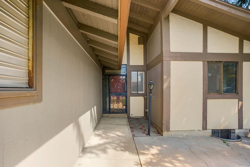 16601 W 133rd St, Olathe, KS 66062