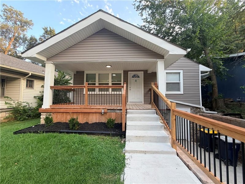 1849 E 68th Ter, Kansas City, MO 64132