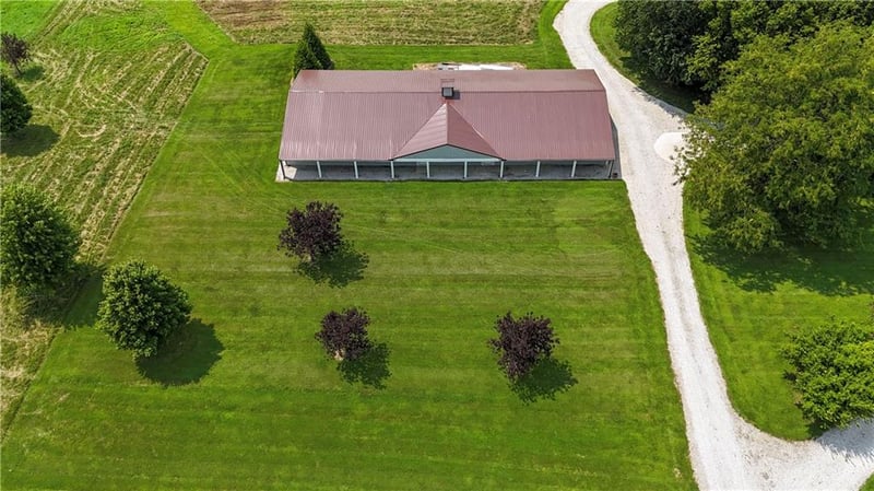 19960 Briar St, Stilwell, KS 66085