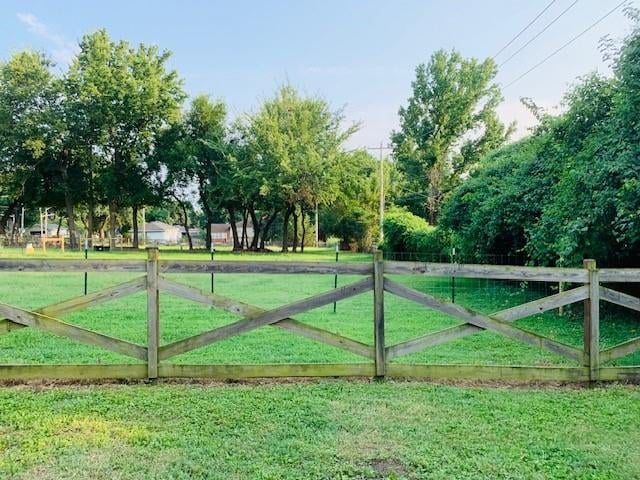 3408 S Phelps Rd, Independence, MO 64055