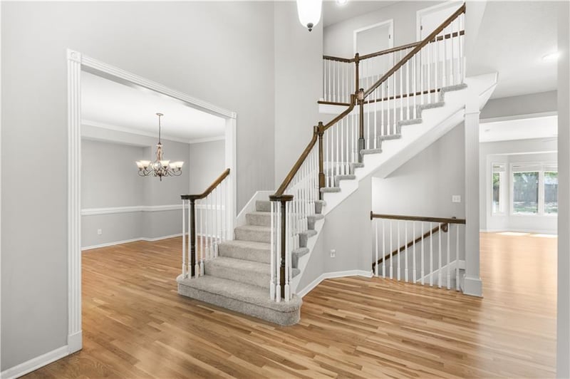 9233 W 143rd Ter, Overland Park, KS 66221