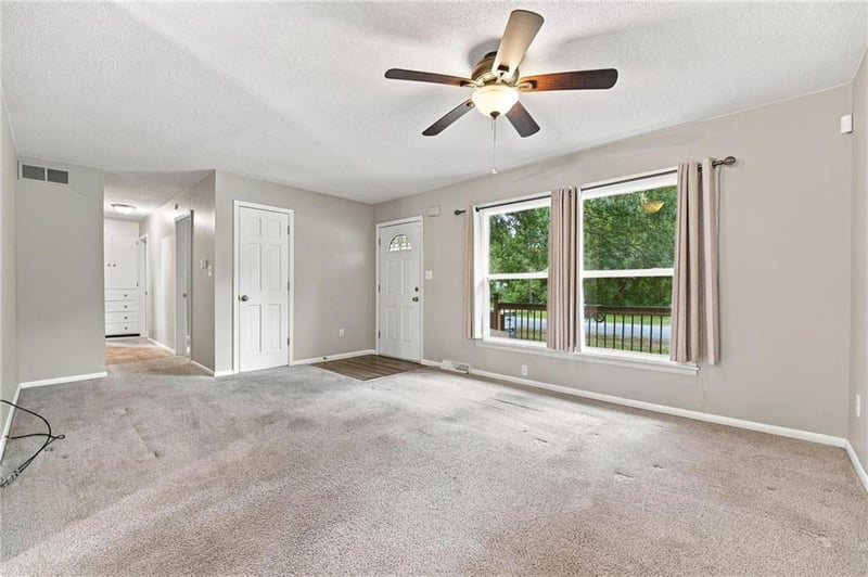 505 S Olive St, Louisburg, KS 66053