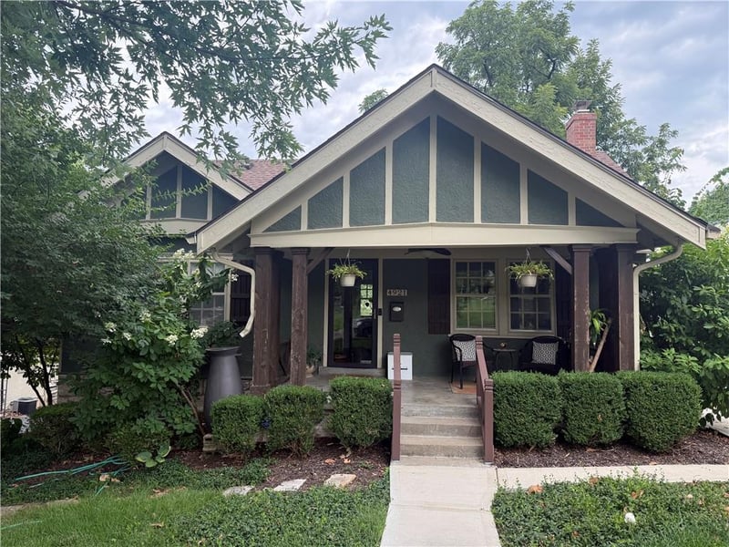 4921 Wyoming St, Kansas City, MO 64112