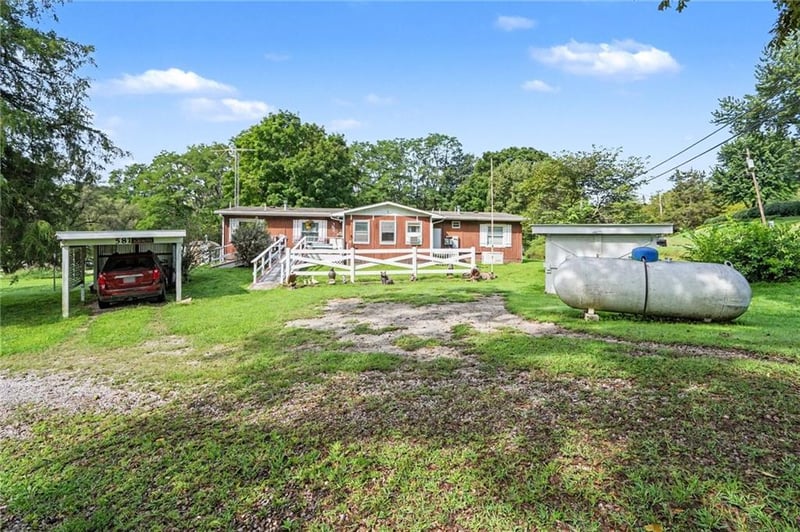 581 State Route K N/A, Amazonia, MO 64421