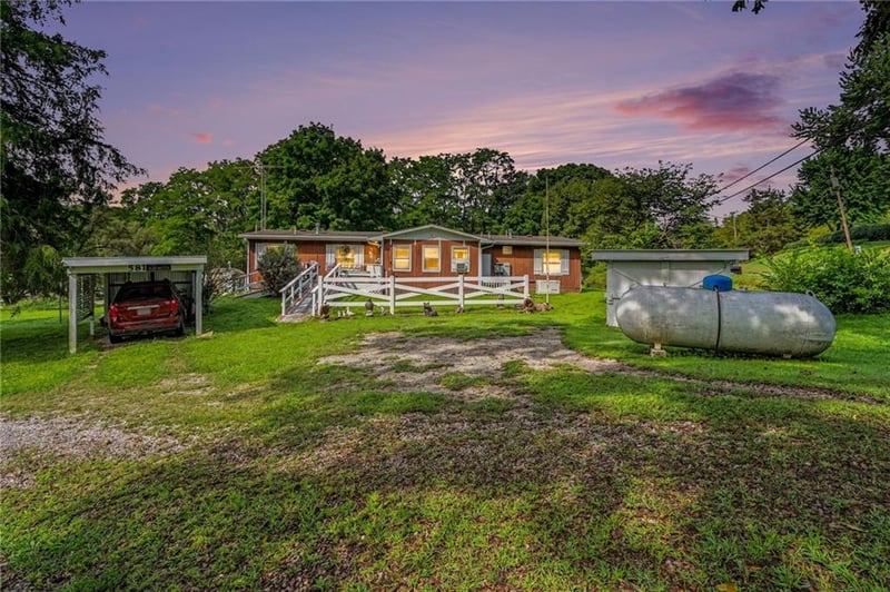 581 State Route K N/A, Amazonia, MO 64421