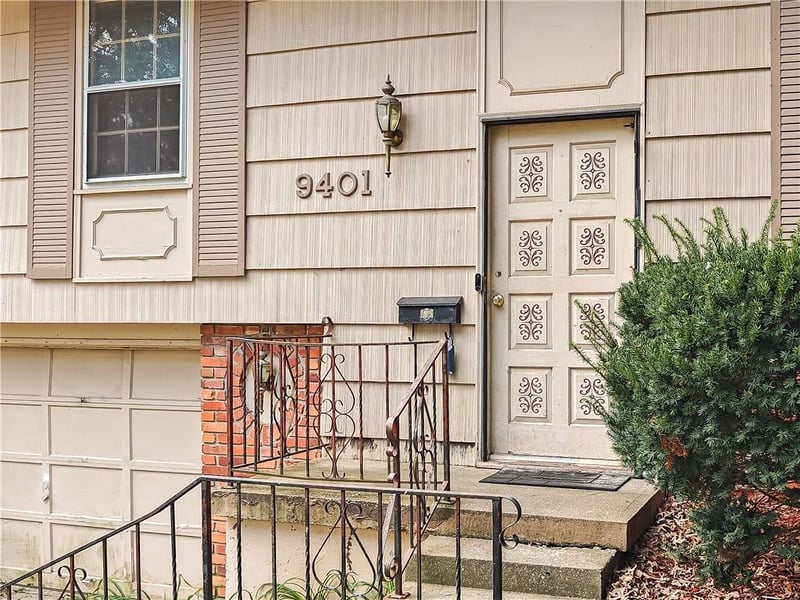 9401 E 81st Ter, Kansas City, MO 64138