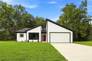 5705 Tauromee Ave, Kansas City, KS 66102