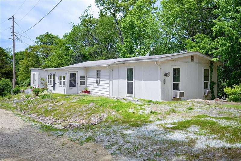 71323 Fawnwood Dr, Trenton, MO 64683