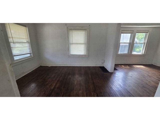 5038 Bellefontaine Ave, Kansas City, MO 64130
