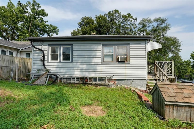 1732 S Arlington Ave, Independence, MO 64052