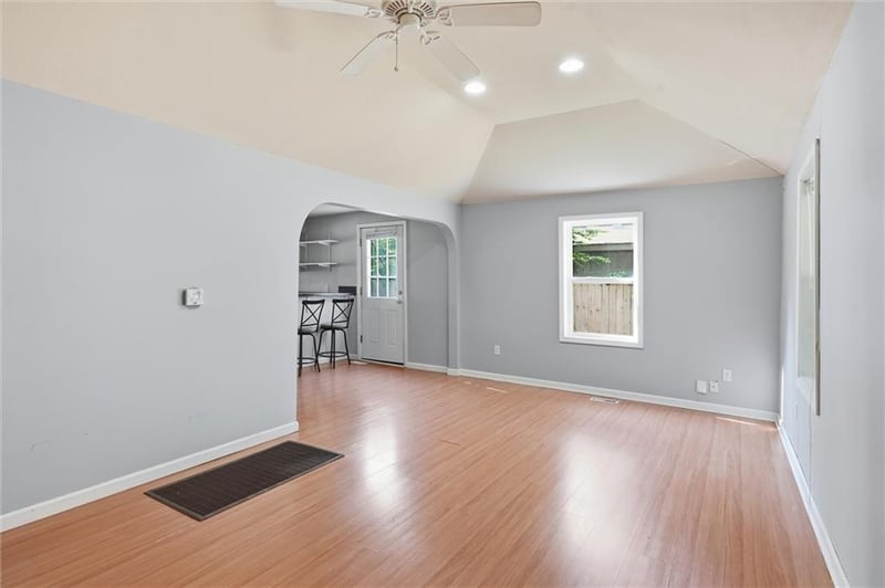726 Alabama St, Lawrence, KS 66044