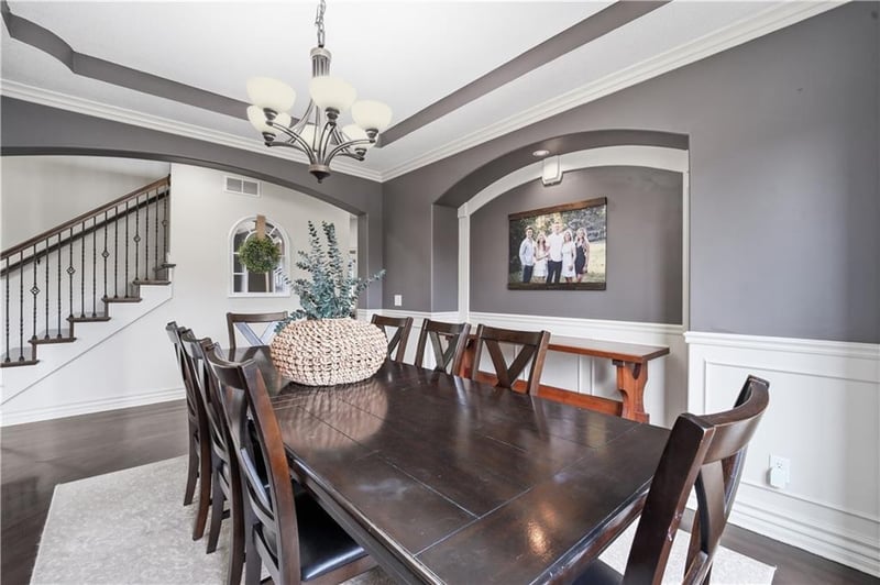 1716 SW Kendall Dr, Lee's Summit, MO 64082
