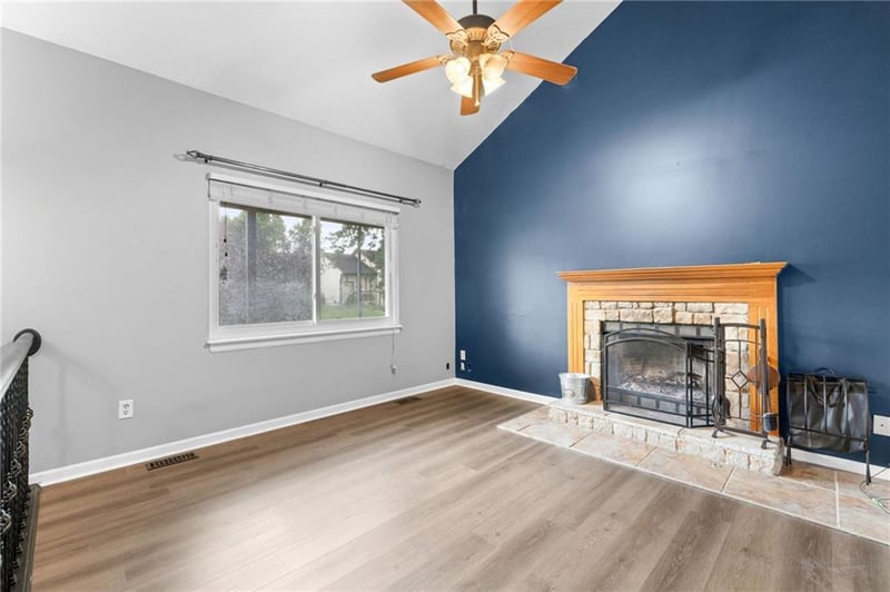 1832 Gates Dr, Platte City, MO 64079