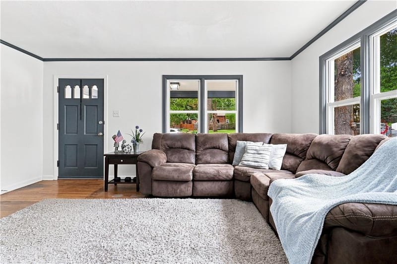 1429 Kingman St, Leavenworth, KS 66048