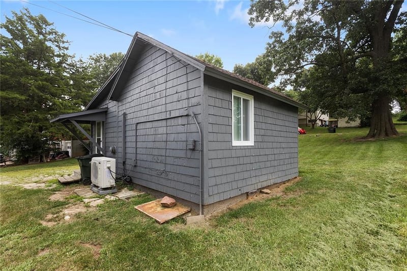 911-913 Franklin St, Leavenworth, KS 66048